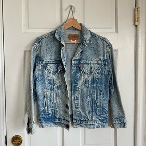 Vintage denim Levi’s jacket